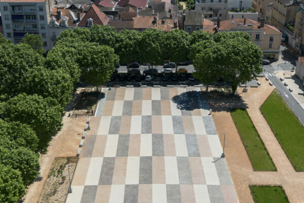 LE PROMENOIR